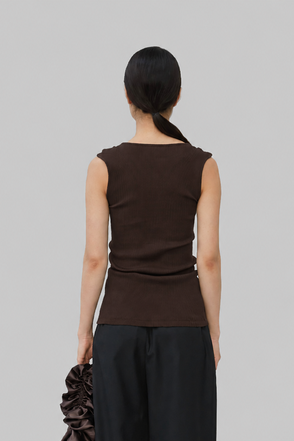 CLAIRE SEAMLESS TANKTOP - BROWN