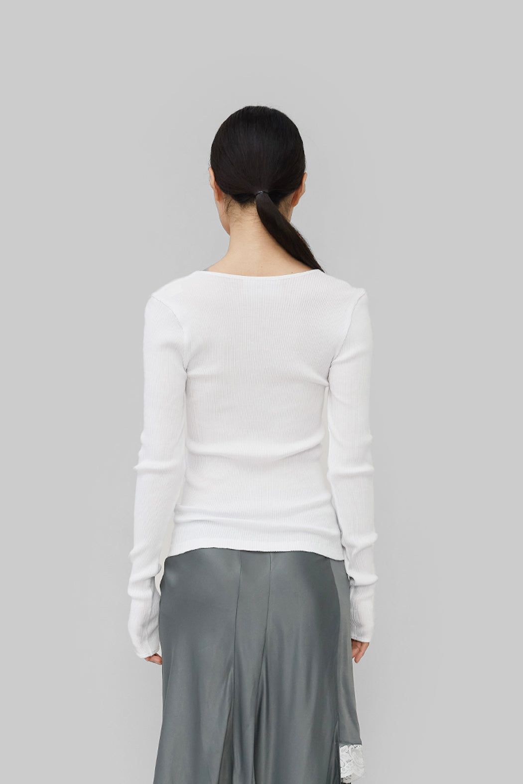 ROSE SEAMLESS TOP - WHITE